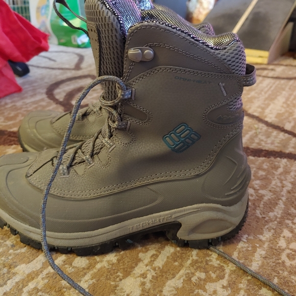 Columbia winter hiking boots sz 9 - Picture 1 of 6